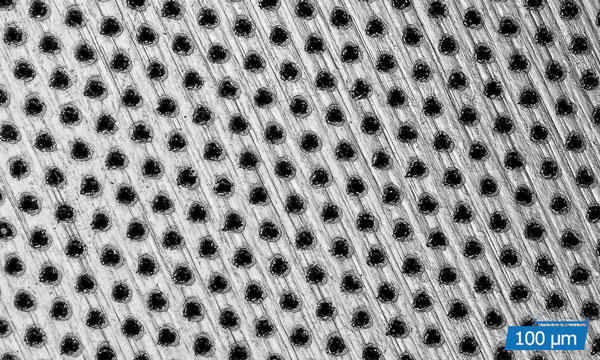 激光精密鉆孔 ? 速度極快，磨損最小(圖8)