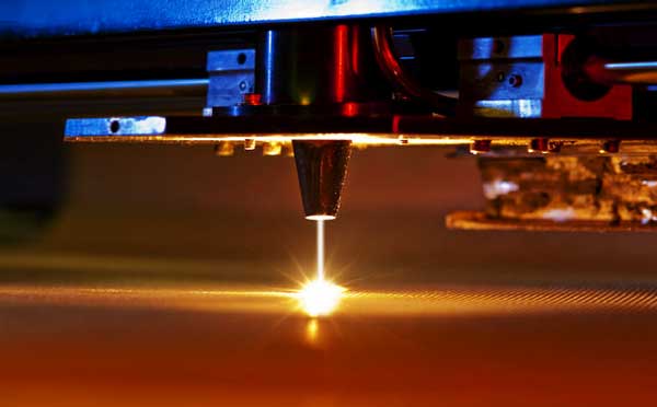 激光設(shè)備價(jià)格差異那么大的原因是什么？(圖2)