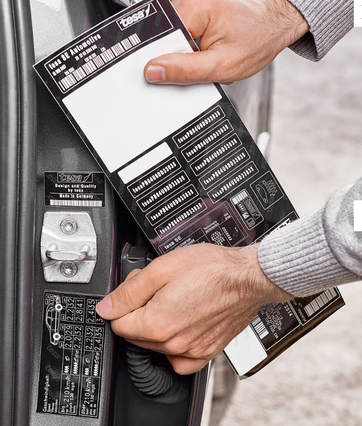  二維碼標簽如何實現(xiàn)高速模切？| 卷對卷激光模切一體機解決方案